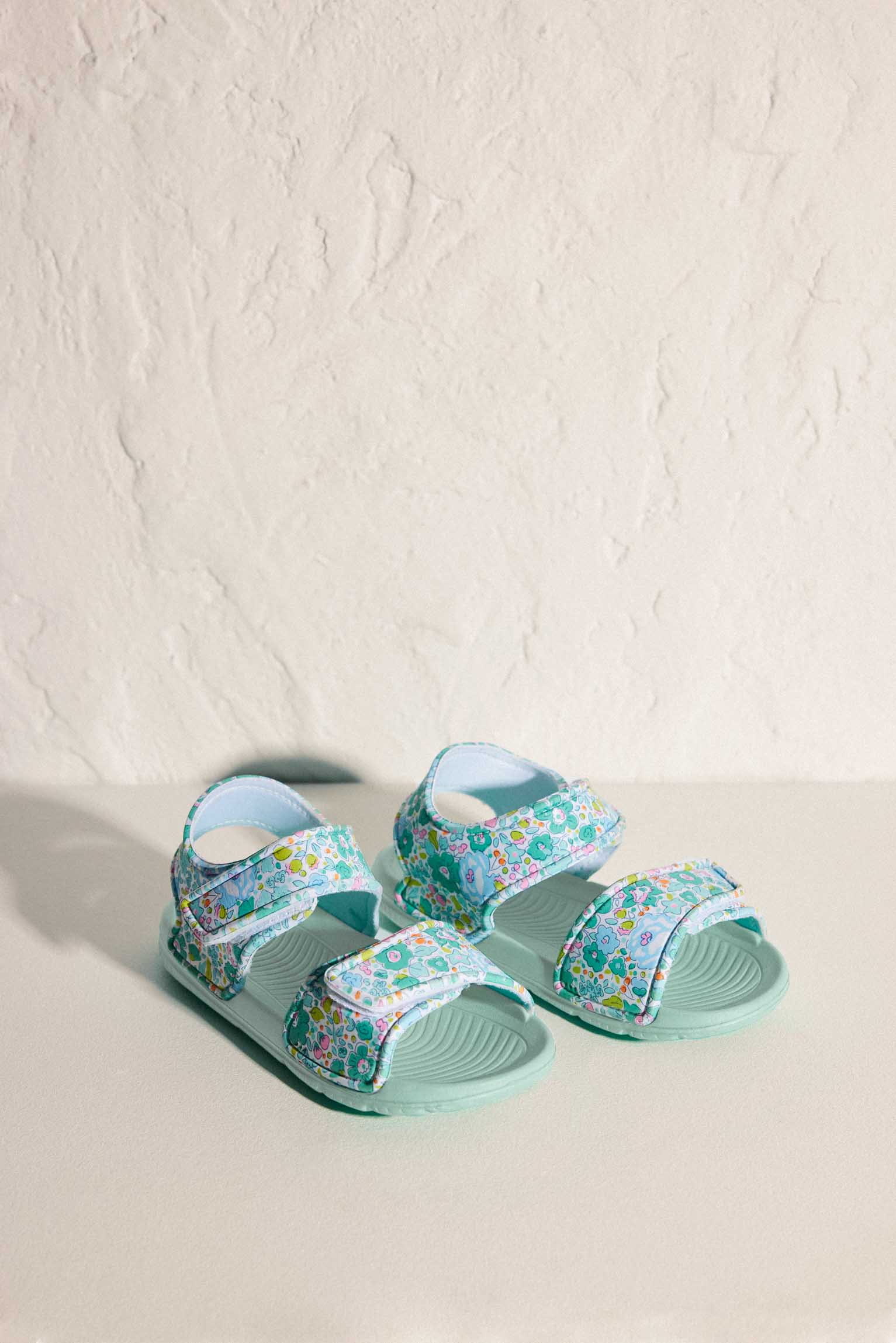 Sandales de plage fille imprimé fleuri avec fermeture velcro