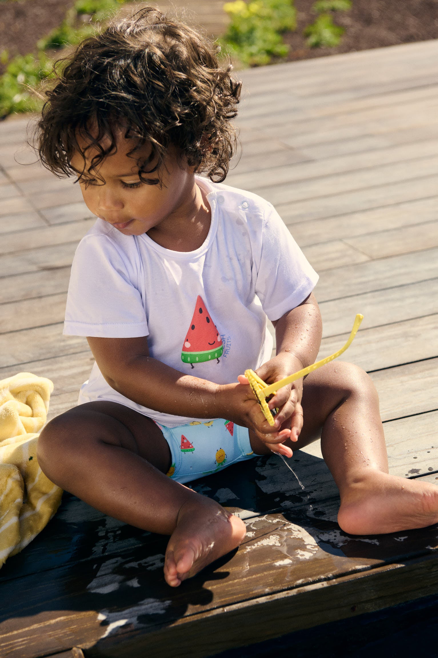 Conjunto camiseta y bañador bóxer bebé esstampado frutas - Ysabel Mora