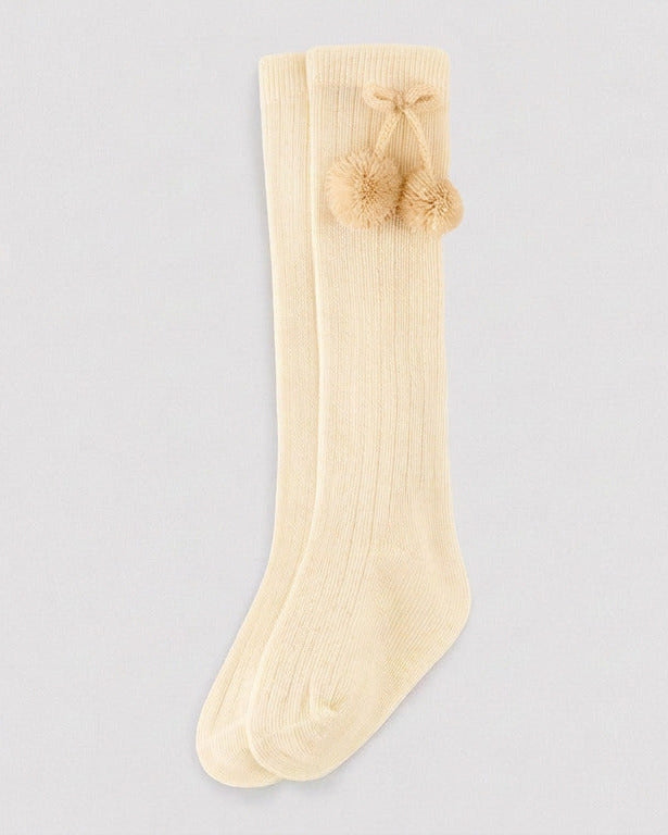 Chaussettes hautes enfant beiges détails pompons