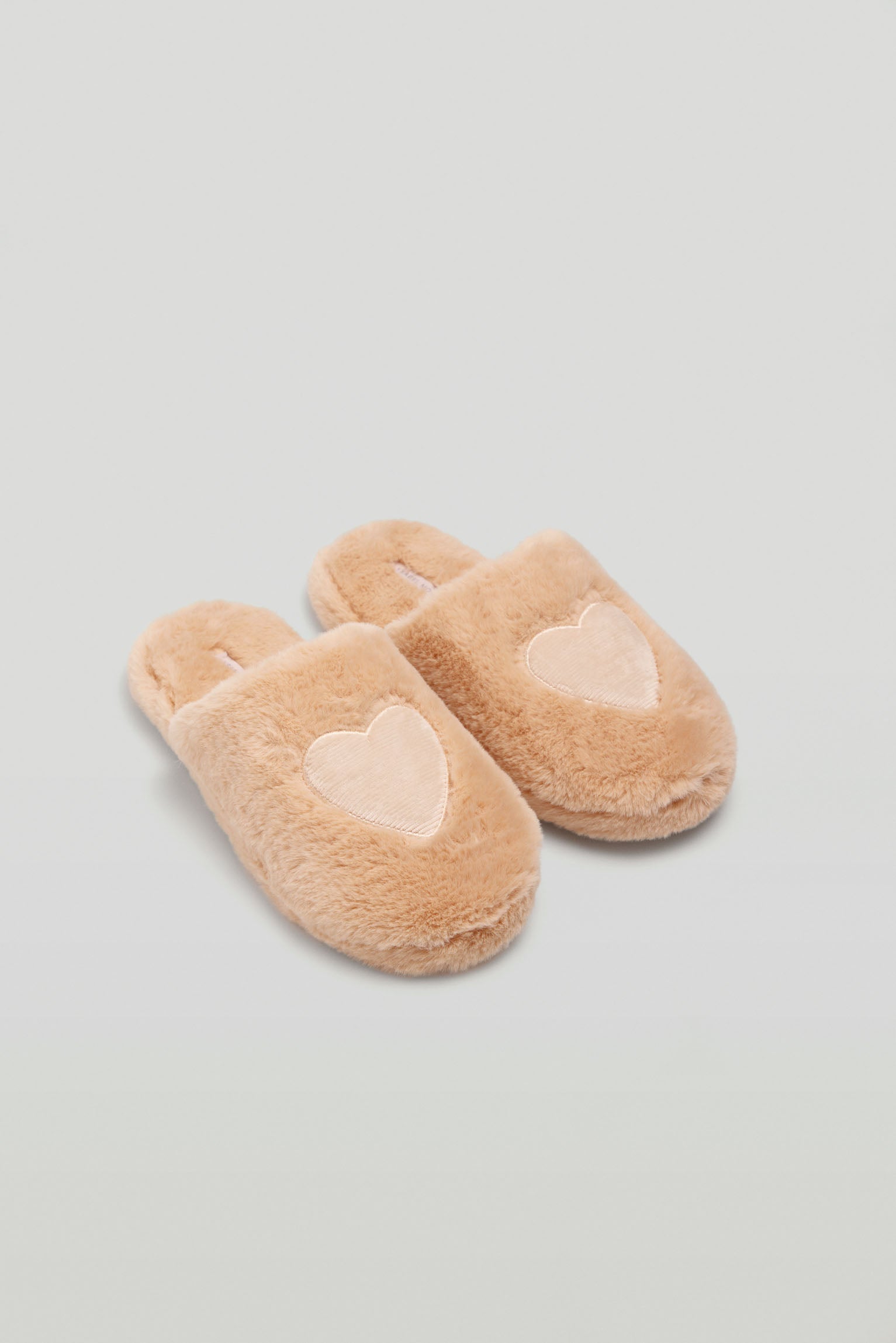 Chaussons en forme de cœur