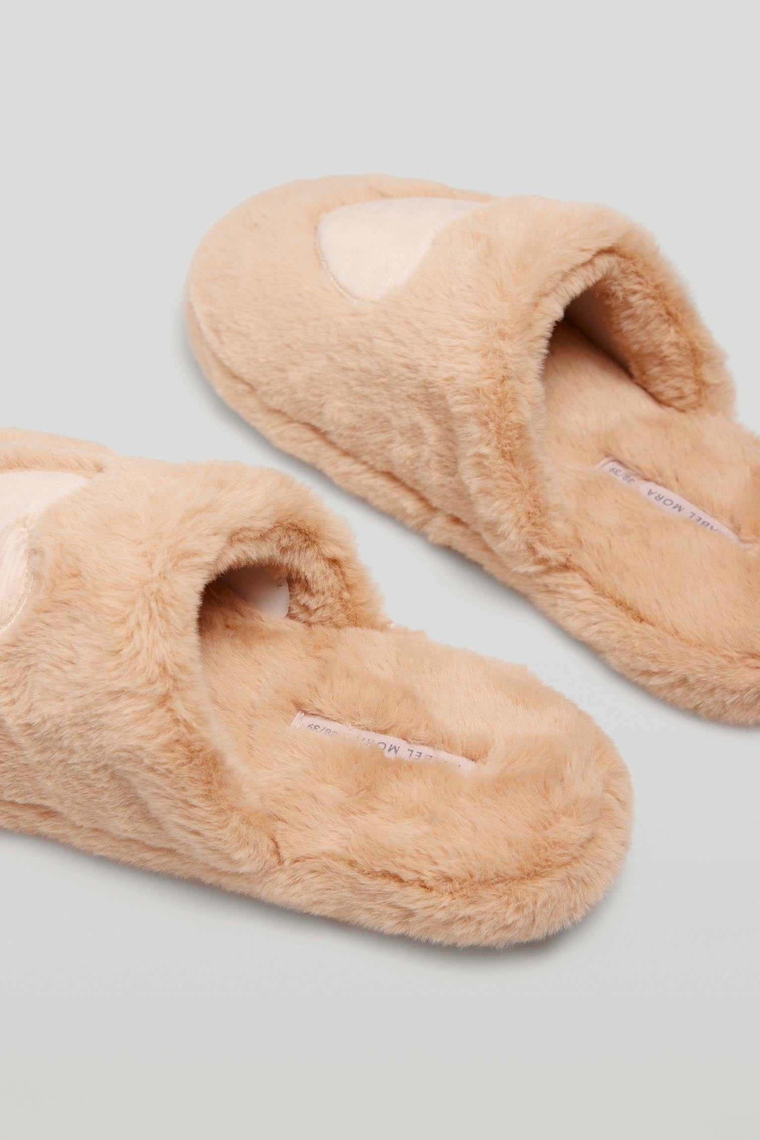 Chaussons en forme de cœur