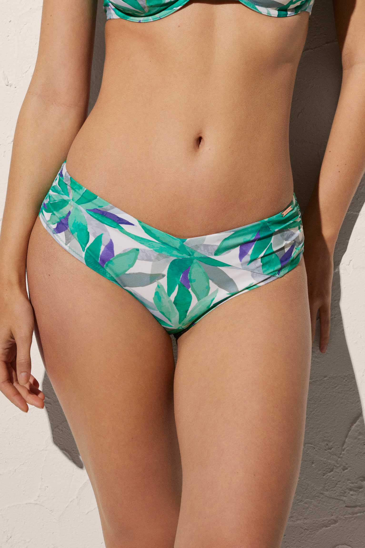 82583-3-braga-bikini-reductora-mujer-ysabel-mora - Verde